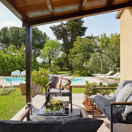 Hiresicily - Giardino Di Limoni Villa Lido di Noto